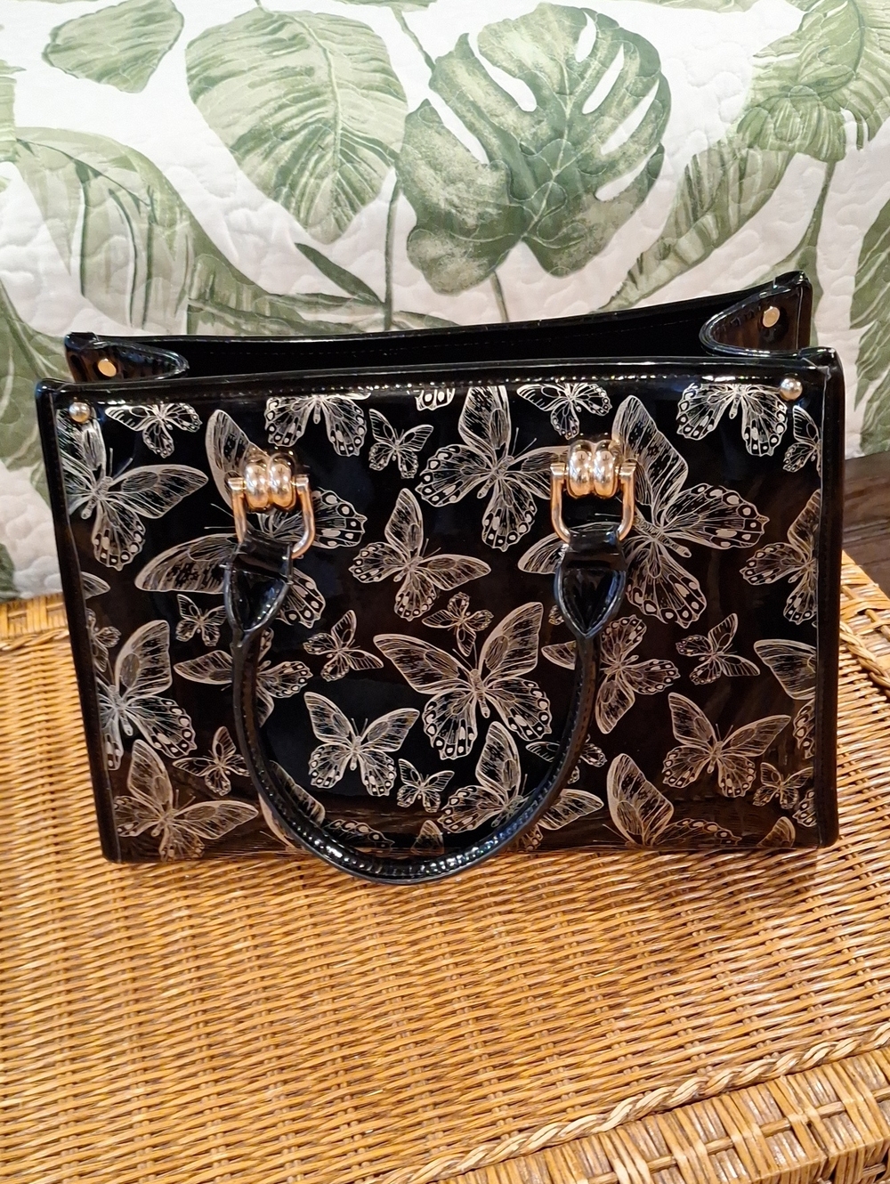 Black Patent Leather With Silver Butterflies Ladies Purse